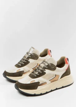 Beige Sneakers Met Groene En Fluffy Details^Sacha Shop