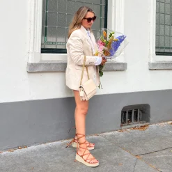 Cognac Leren Plateau Sandalen Met Strikveters^Sacha Store