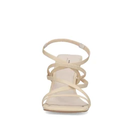 Creme Hak Sandalen Met Bandjes En Carre Neus^Sacha Store
