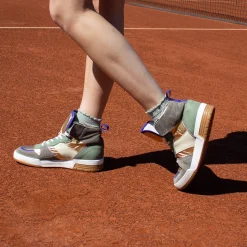 Halfhoge Groene Sneakers Met Metallic En Paarse Details^Sacha Store