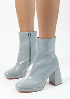Lichtblauwe Enkellaarsjes Met Lak Look^Sacha Cheap