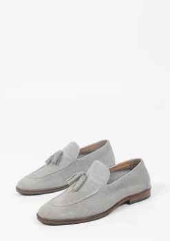 Lichtgrijze Suede Loafers Met Kwastjes^Sacha New
