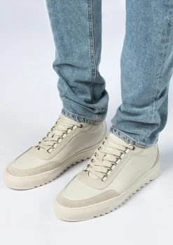 Off White Leren Sneakers Met Suede Details^Sacha Fashion