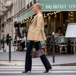 Queen Of Jetlags X Bruine Enkellaarsjes Met Hak^Sacha Hot