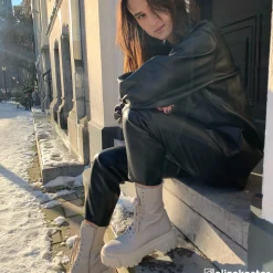 Vivian Hoorn X Off White Veterboots^Sacha Hot