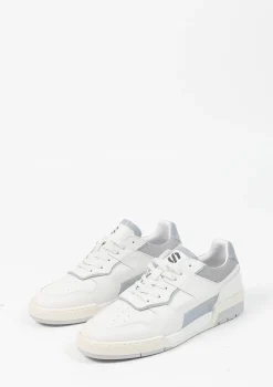 Witte Leren Sneakers Met Blauwe Details^Sacha Sale