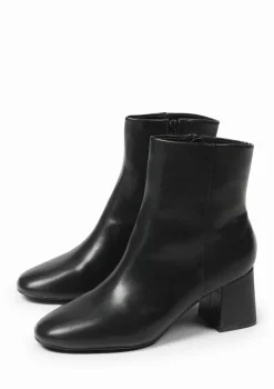 Zwarte Enkellaarsjes Met Blokhak^Sacha Best