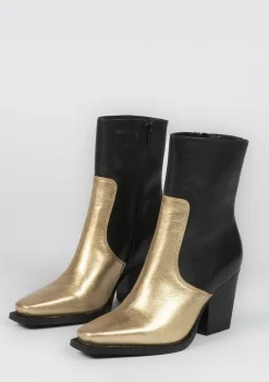 Zwarte Leren Enkellaarsjes Met Hak En Goudkleurige Details^Sacha Clearance