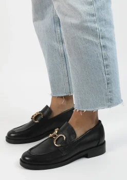 Zwarte Leren Loafers Met Goudkleurige Chain^Sacha Sale