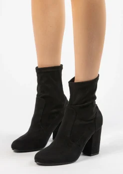 Zwarte Suedine Enkellaarsjes Met Hak^Sacha Store