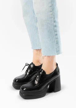 Zwarte Veterpumps Met Plateauzool^Sacha Clearance